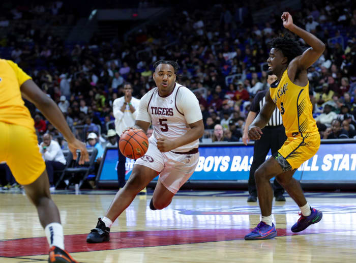 oak cliff faith family academy silsbee texas uil 4A tommy hays 2024 Oak Cliff Faith Family vs Silsbee 13